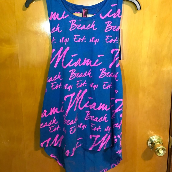 Beach Cover Up - Picture 1 of 2